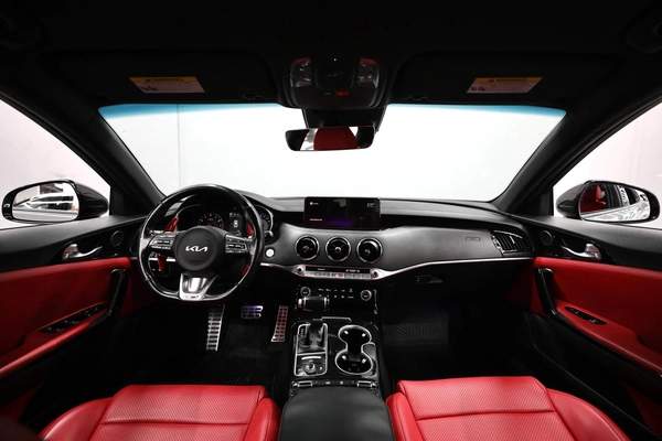 Kia Stinger | GT Line | V4 2.5L