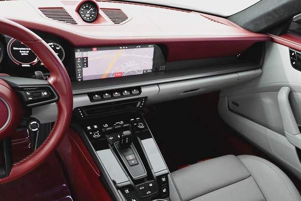 8,260 AED / 60 month’s | 0% DP | 2021 Porsche Carrera Full Porsche Service History