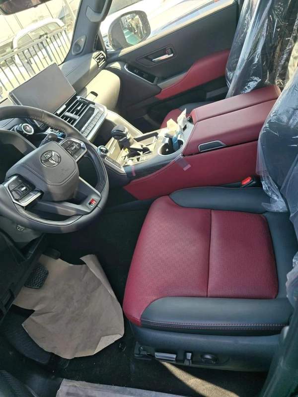 Toyota Land Cruiser GR 2026 MODEL
