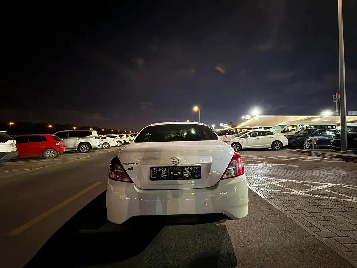 2023 Nissan Sunny SE - GCC Specs - Excellent Condition-5-5