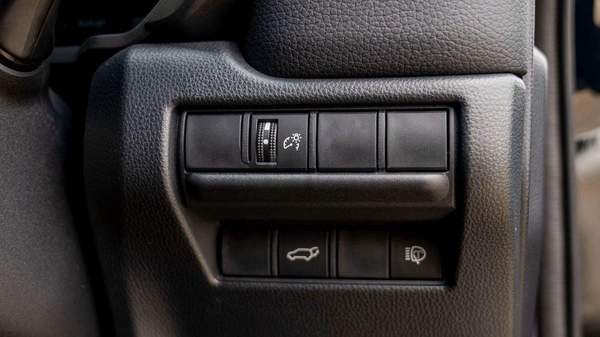 Toyota Prado Adventure Mono Tone 2.4T