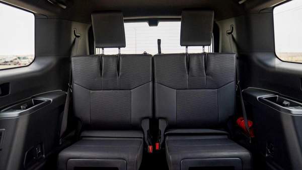 Toyota Prado Adventure Mono Tone 2.4T