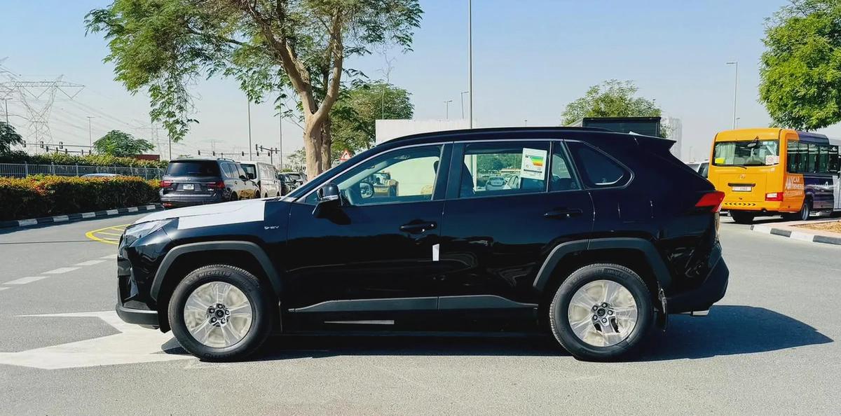 Toyota RAV4 2.5L Hybrid 2025 GCC 0 KM-6-6