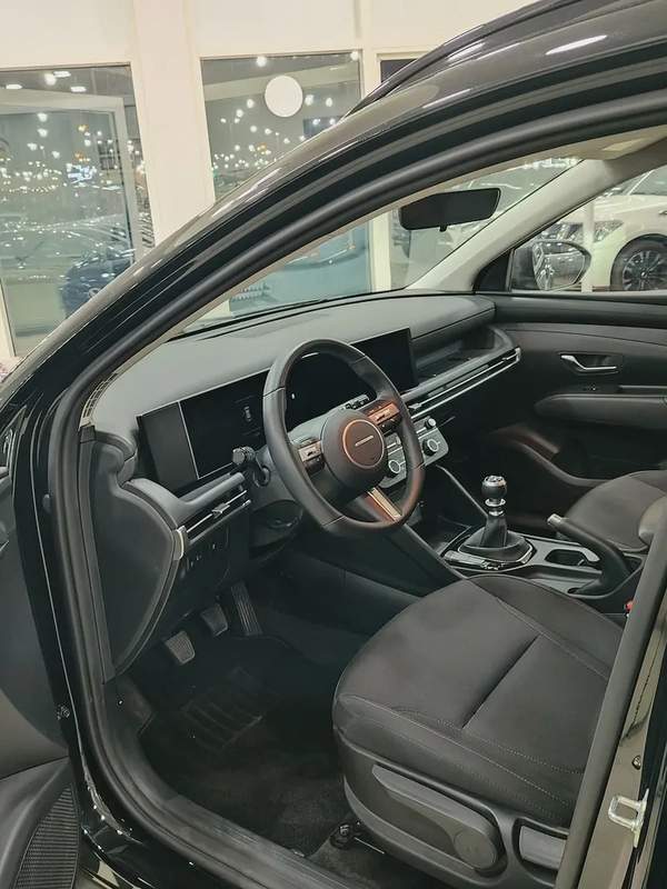 Hyundai Tcuson manual gear 2024