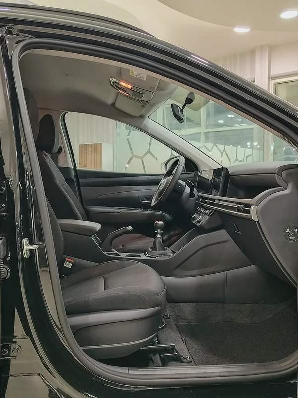 Hyundai Tcuson manual gear 2024