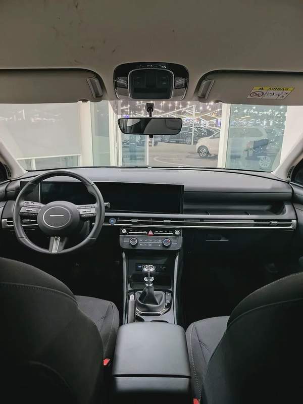 Hyundai Tcuson manual gear 2024