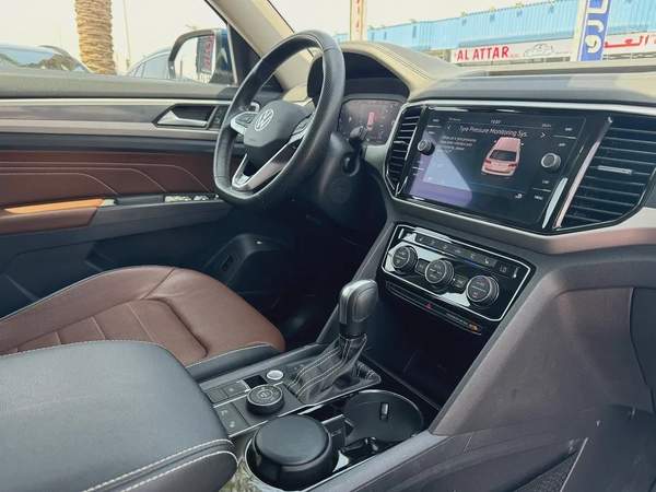 2023. Teramont R-line. Gcc spec.