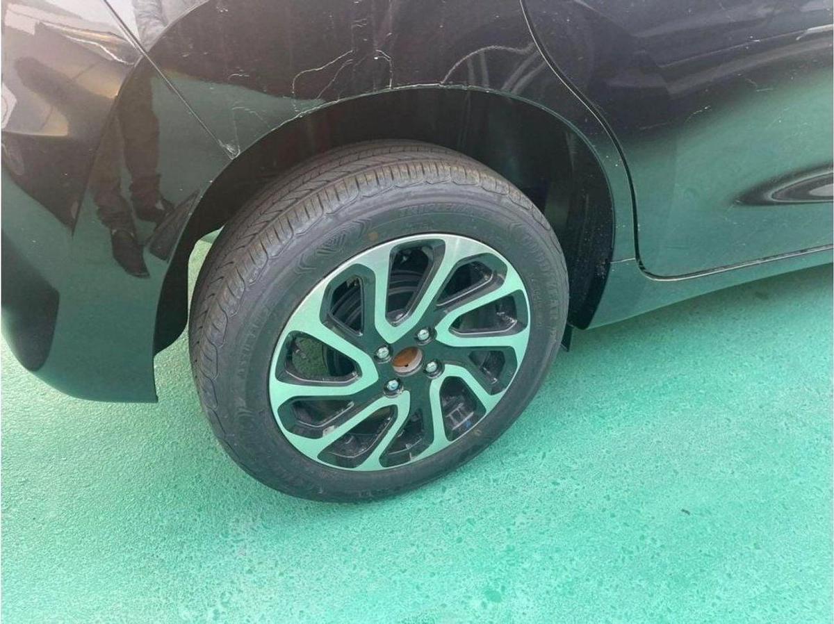 Suzuki Baleno GLX 1.5L PETROL, DVD + 4 CAMERAS / FULL OPTION-18-18