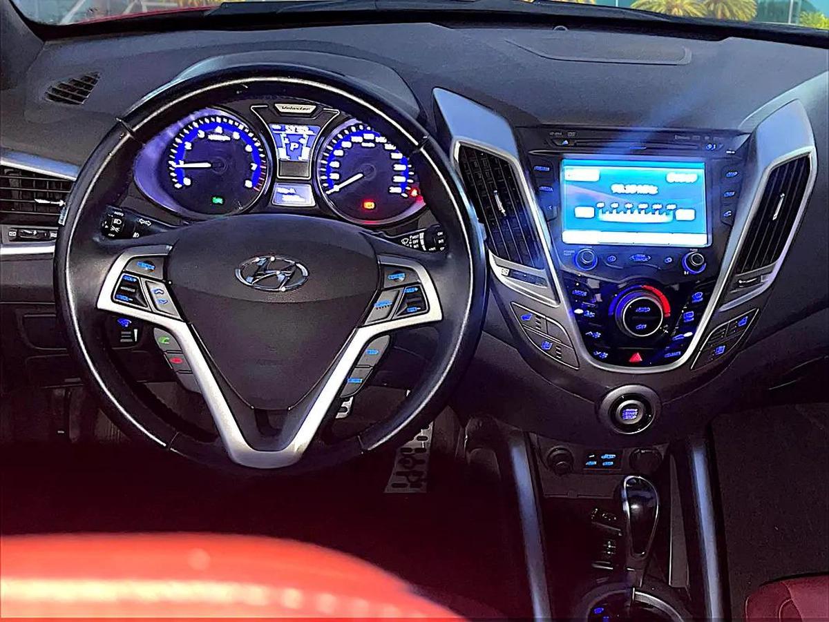 HYUNDAI | VELOSTER | GLS | 1.6L |2016 |GCC | EXCELLENT CONDITION-14-14