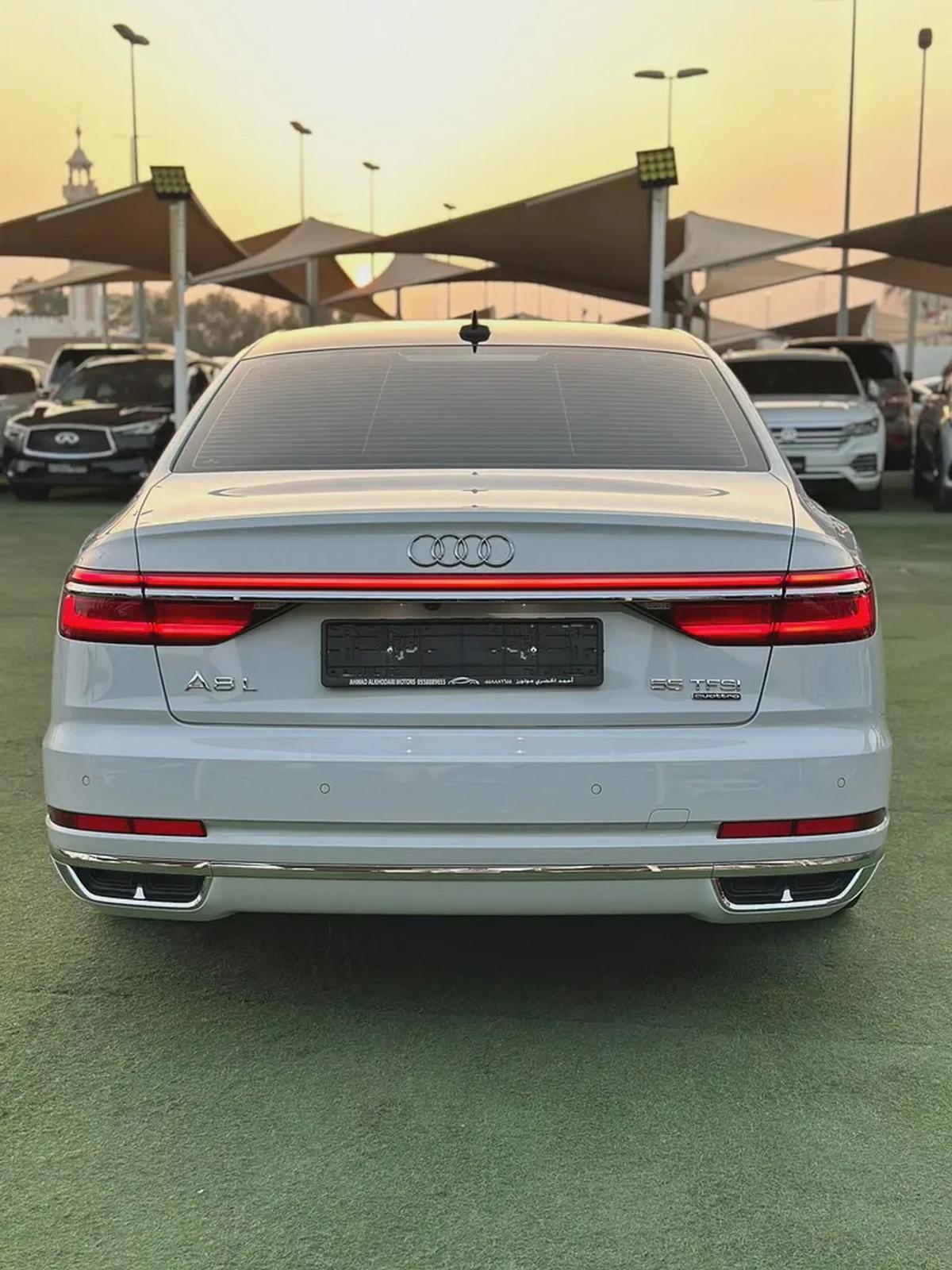 (2021) AUDI A8 //QUATTRO// GCC FULL OPTION -ORIGINAL PAINT--5-5