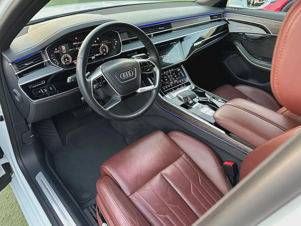(2021) AUDI A8 //QUATTRO// GCC FULL OPTION -ORIGINAL PAINT--8-8