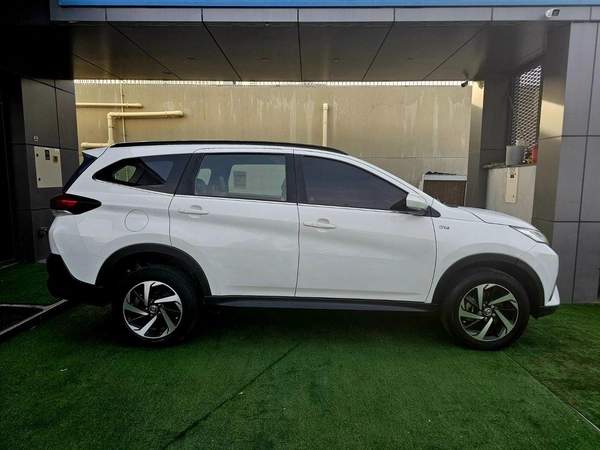 Toyota Rush EX/ PASSENGER 7 SEATS/ LOW MILEAGE