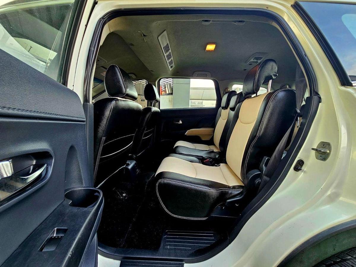 Toyota Rush EX/ PASSENGER 7 SEATS/ LOW MILEAGE-11-11