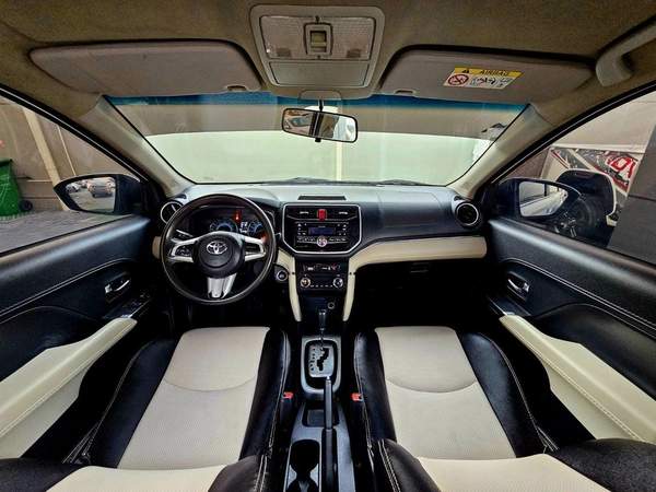 Toyota Rush EX/ PASSENGER 7 SEATS/ LOW MILEAGE