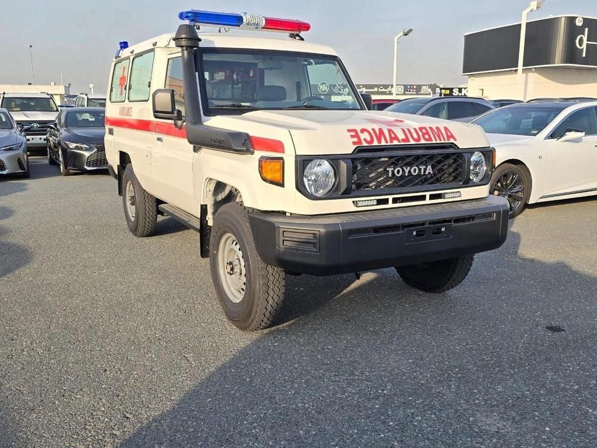 Toyota Land Cruiser 70 toyota land cruiser hard top LC78 Ambulance 2025-1-1