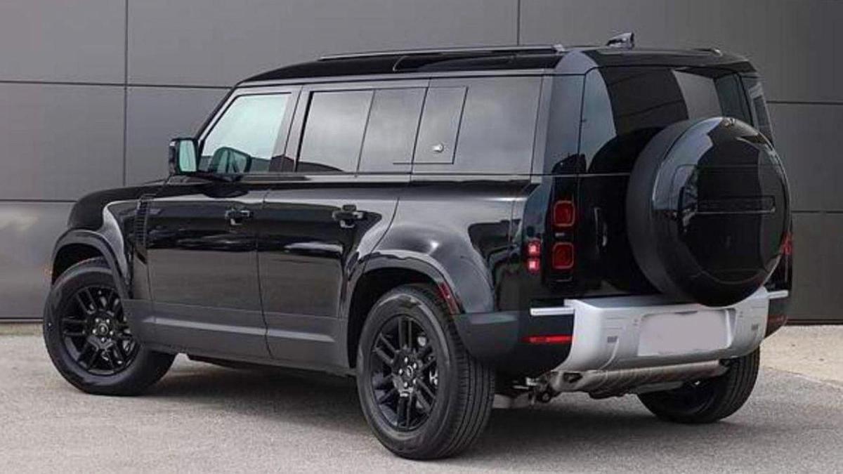 Land Rover Defender 110 S P400 3.0P AT AWD MY2024 – BLACK-0-0