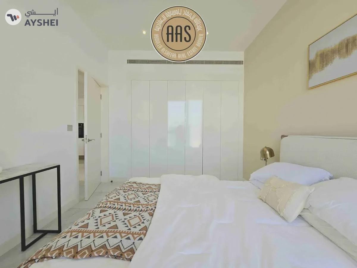 Modern Living Style, Lavish & Spacious 1BHK Fully Furnished, Prime Location. Canal View.-8-8