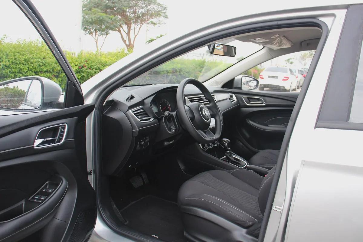 MG5 2023 GCC 1.5L (402 X 60) With Without Downpayment 3000 Salary-11-11