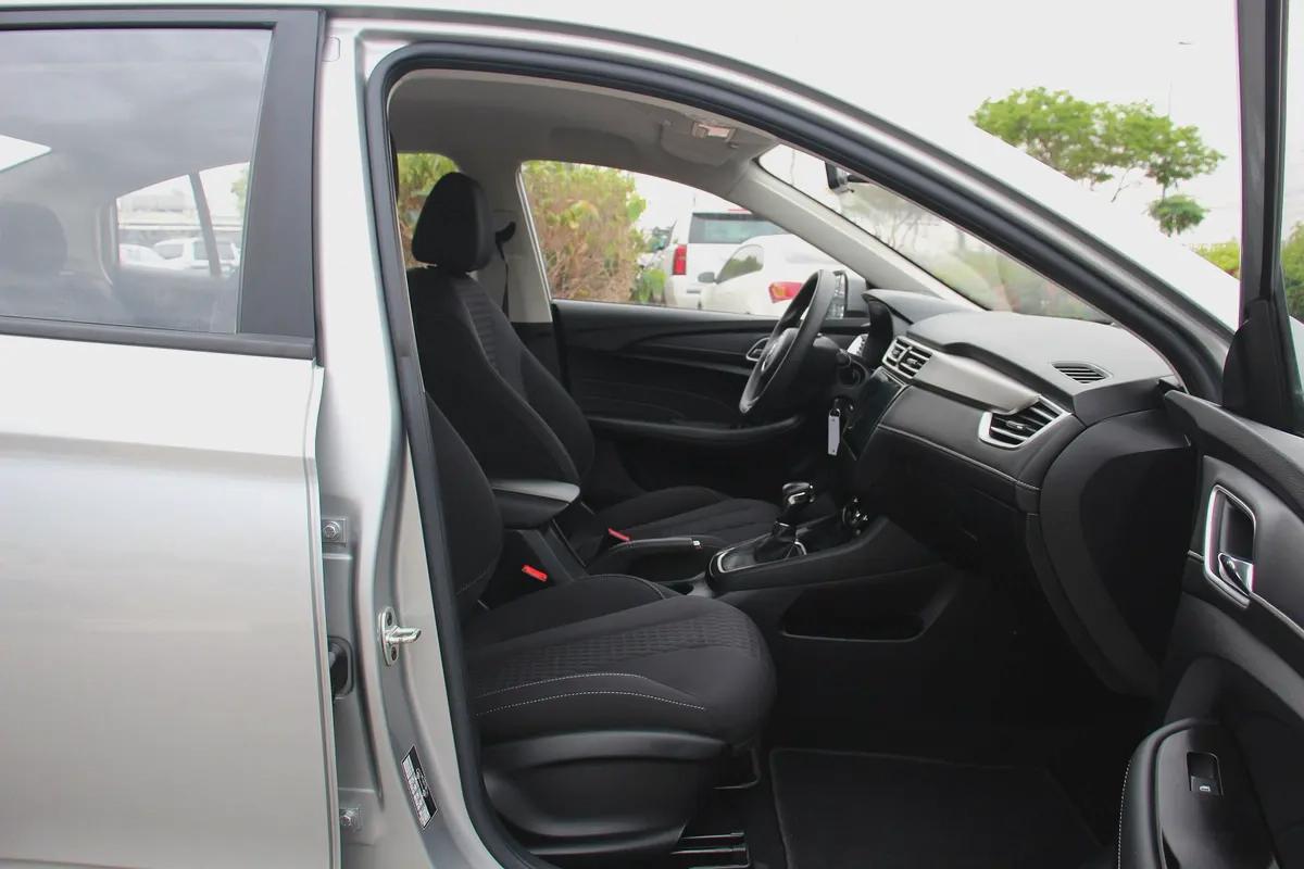 MG5 2023 GCC 1.5L (402 X 60) With Without Downpayment 3000 Salary-13-13