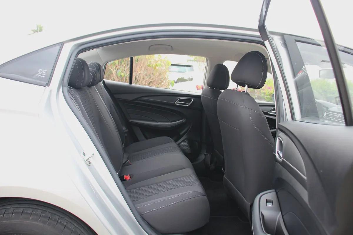 MG5 2023 GCC 1.5L (402 X 60) With Without Downpayment 3000 Salary-14-14