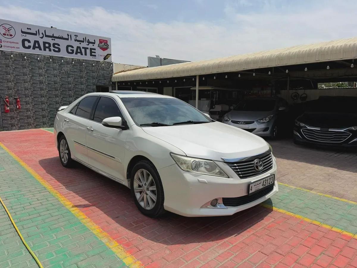 Toyota Aurion Limited 2014 - GCC Specs - Well Maintained-0-0