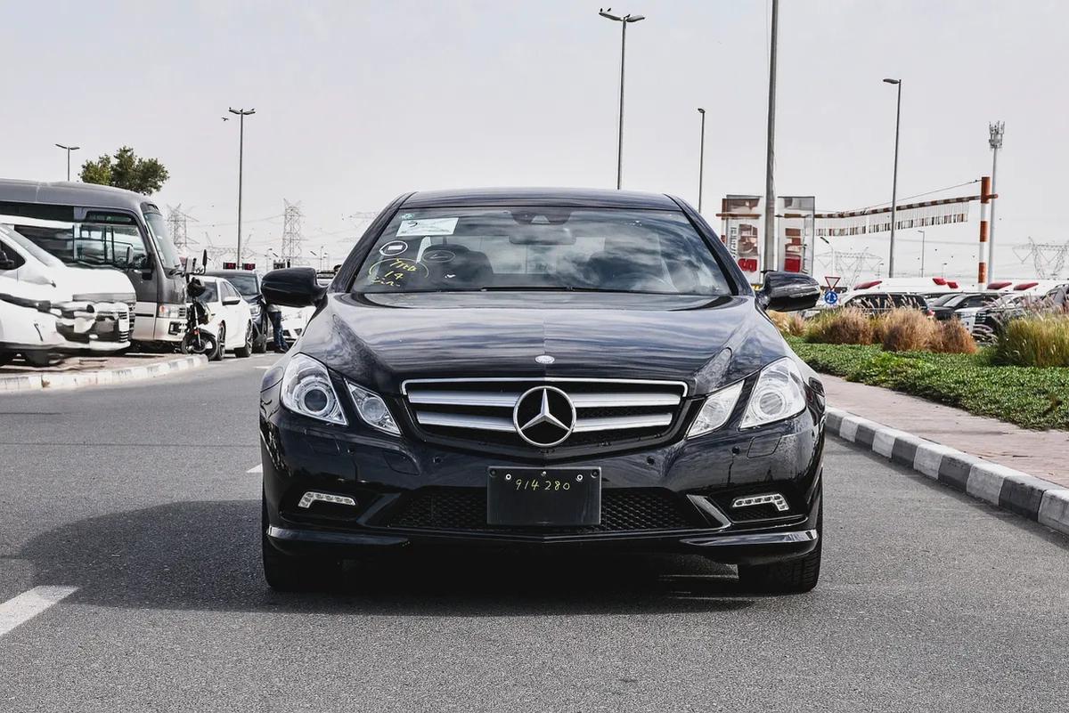 2010 - BENZ E350 COUPE - SUPER CLEAN - LIKE NEW - ONLY 33,000 KM-2-2