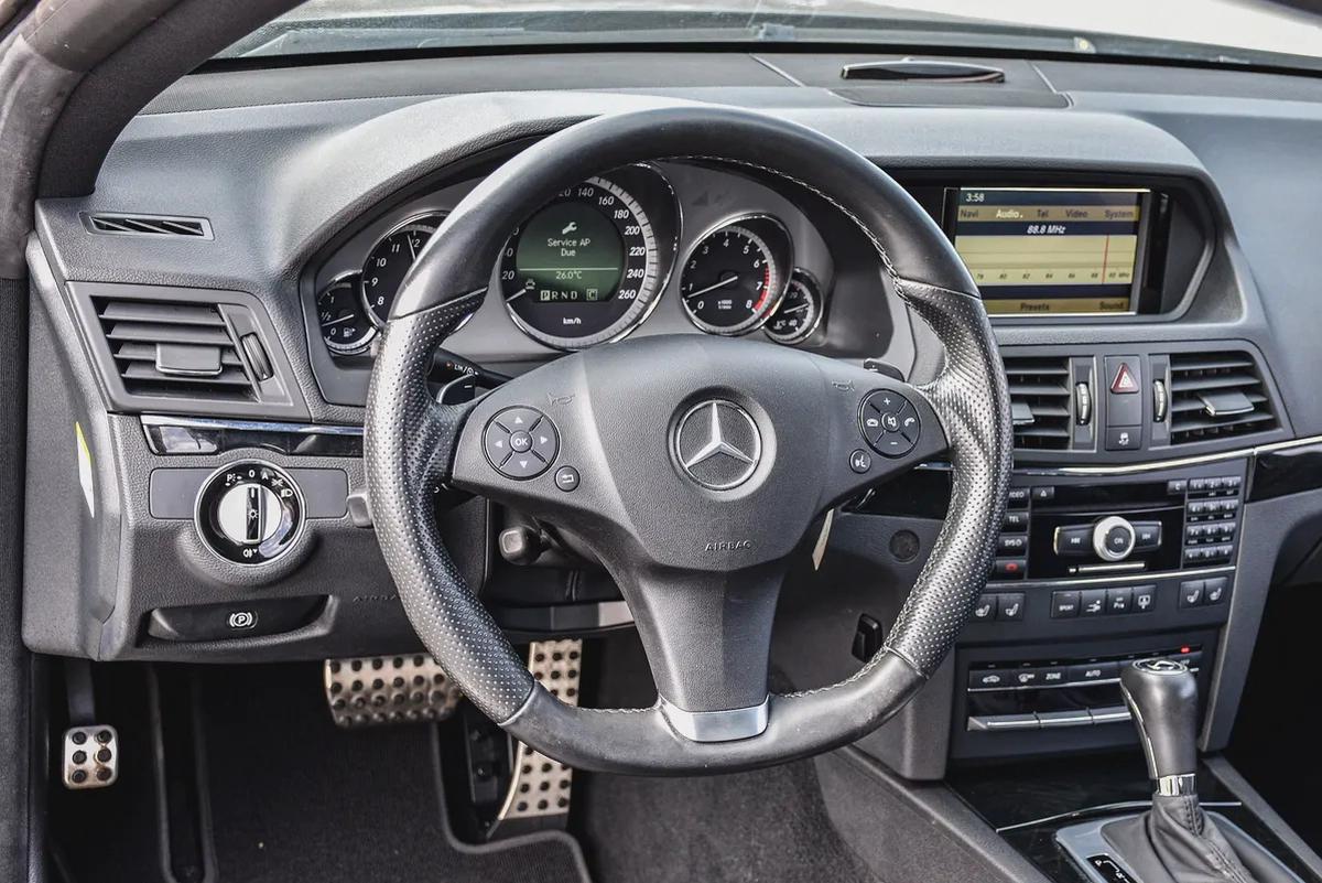 2010 - BENZ E350 COUPE - SUPER CLEAN - LIKE NEW - ONLY 33,000 KM-9-9