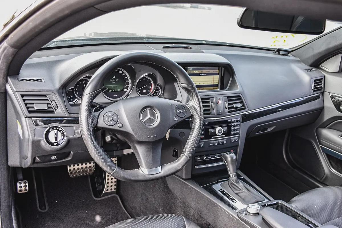 2010 - BENZ E350 COUPE - SUPER CLEAN - LIKE NEW - ONLY 33,000 KM-11-11