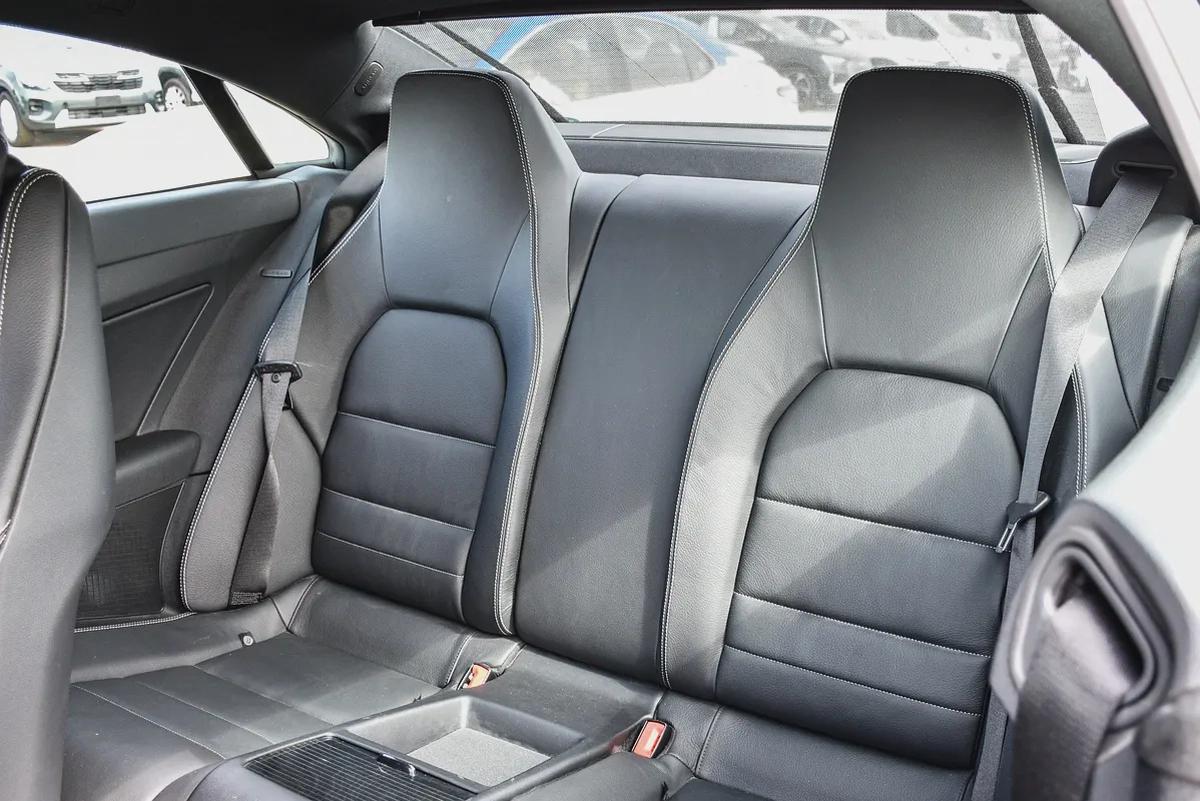 2010 - BENZ E350 COUPE - SUPER CLEAN - LIKE NEW - ONLY 33,000 KM-18-18