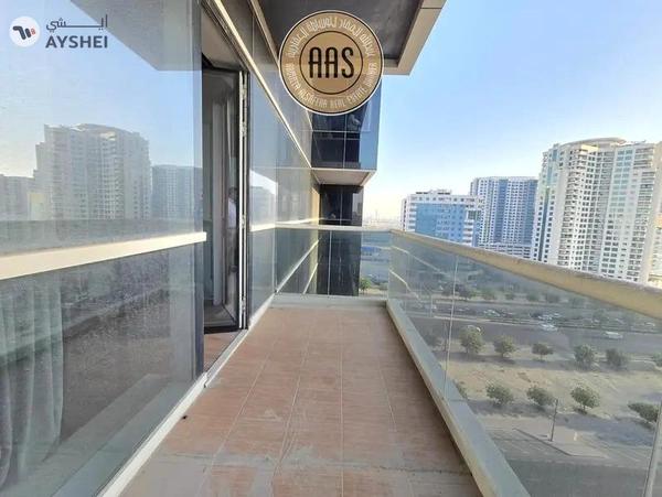 One Bed Apartment Chiller Free __ Balcony Open View