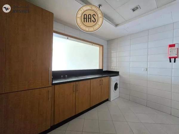 One Bed Apartment Chiller Free __ Balcony Open View