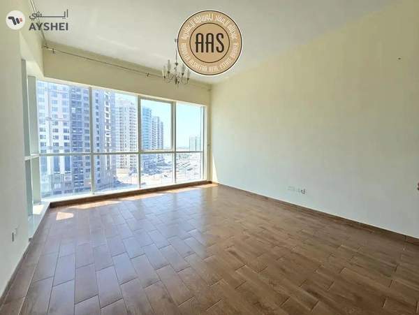 One Bed Apartment Chiller Free __ Balcony Open View
