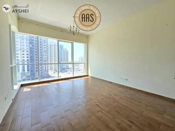 One Bed Apartment Chiller Free __ Balcony Open View