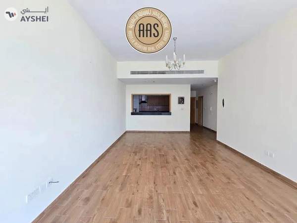 One Bed Apartment Chiller Free __ Balcony Open View