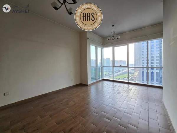 One Bed Apartment Chiller Free __ Balcony Open View
