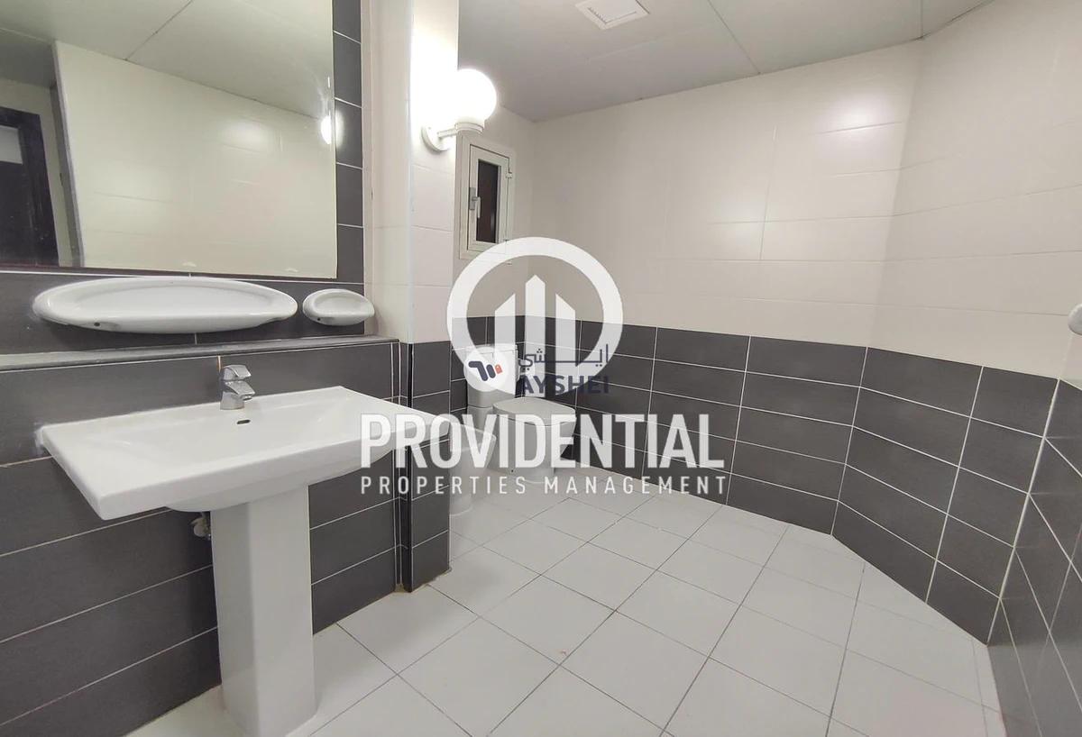 APARTMENT FOR RENT IN SILVER TOWER, CORNICHE ROAD -8-8