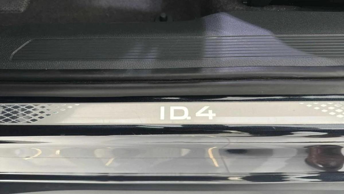 Volkswagen ID.4 2022 Lite Pro - Electrifying the Future, Fully Loaded!-13-13