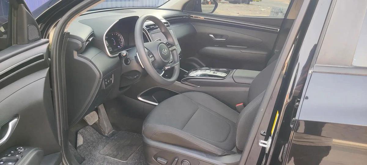 Hyundai Tucson Comfort Plus 1.6L 4-cylinder 2022 - GCC Specs - Excellent Condition-5-5