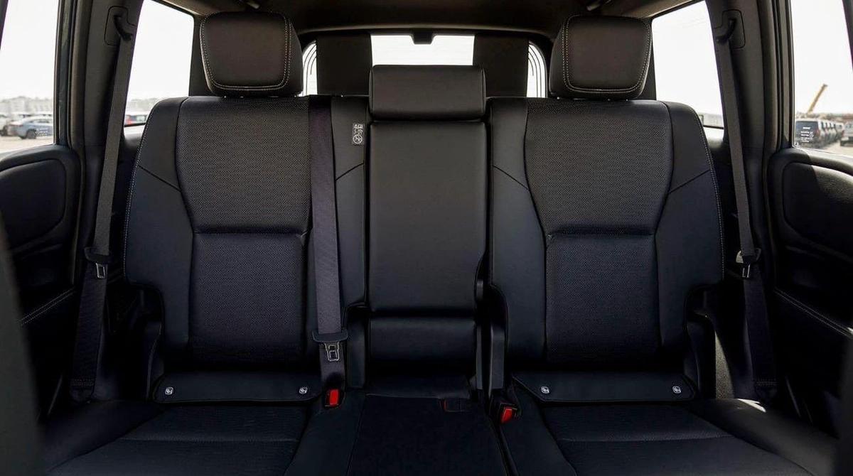 Toyota Prado Toyota Prado Luxury 2.8L Diesel MY2025-16-16