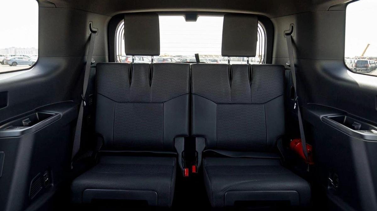 Toyota Prado Toyota Prado Luxury 2.8L Diesel MY2025-17-17