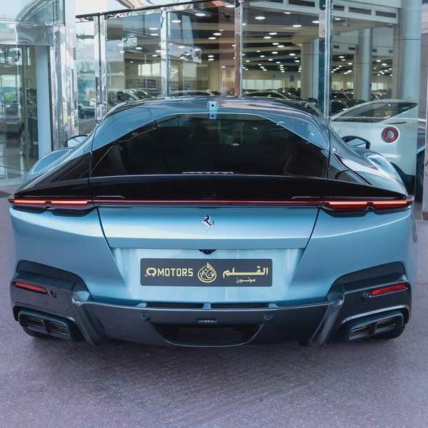 2025 FERRARI 12CILINIDRI ( CARBON BODY KIT ) BRAND NEW