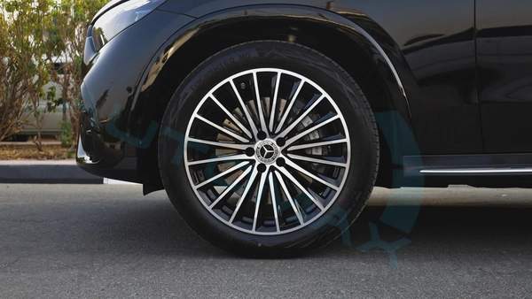 2026 Mercedes-Benz GLC 200 Coupe AMG 4Matic EQ Boost GCC 0Km With 2 Years Unlimited Mileage Warranty