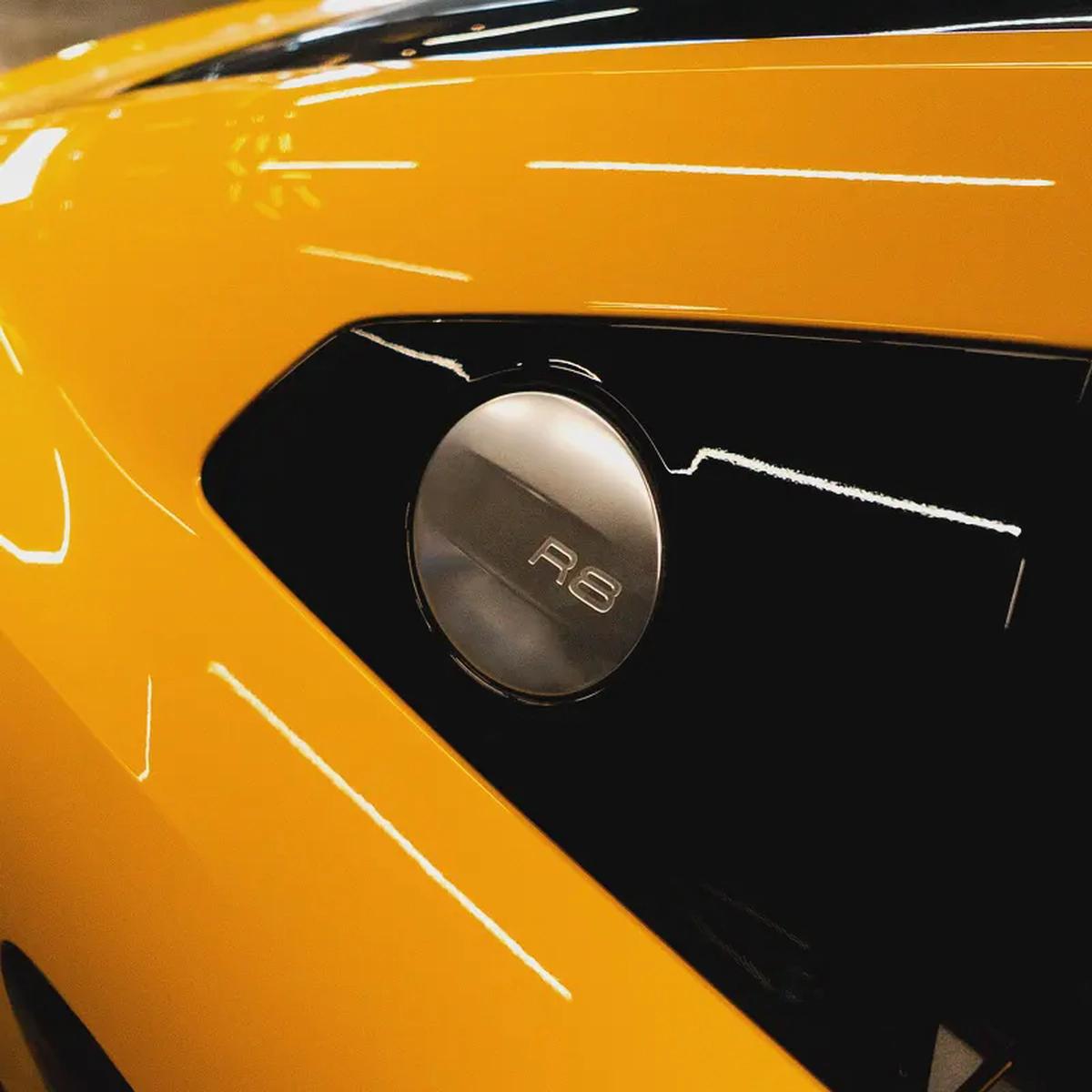 AED 12,457 pm • 0% Downpayment • Audi R8 • Agency Warranty And Service Contract-5-5