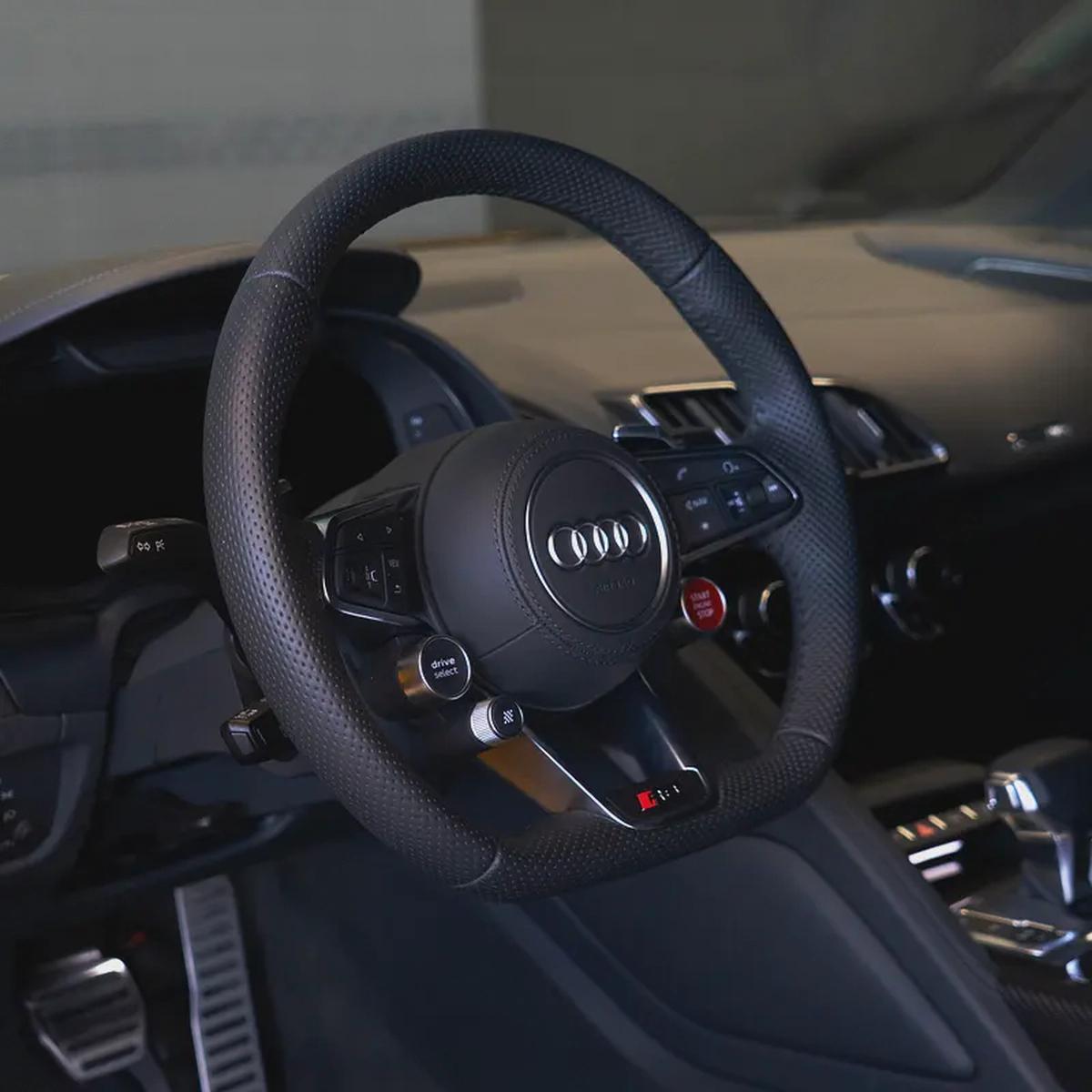 AED 12,457 pm • 0% Downpayment • Audi R8 • Agency Warranty And Service Contract-8-8