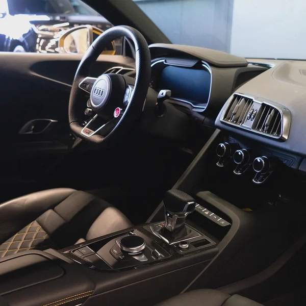 AED 12,457 pm • 0% Downpayment • Audi R8 • Agency Warranty And Service Contract