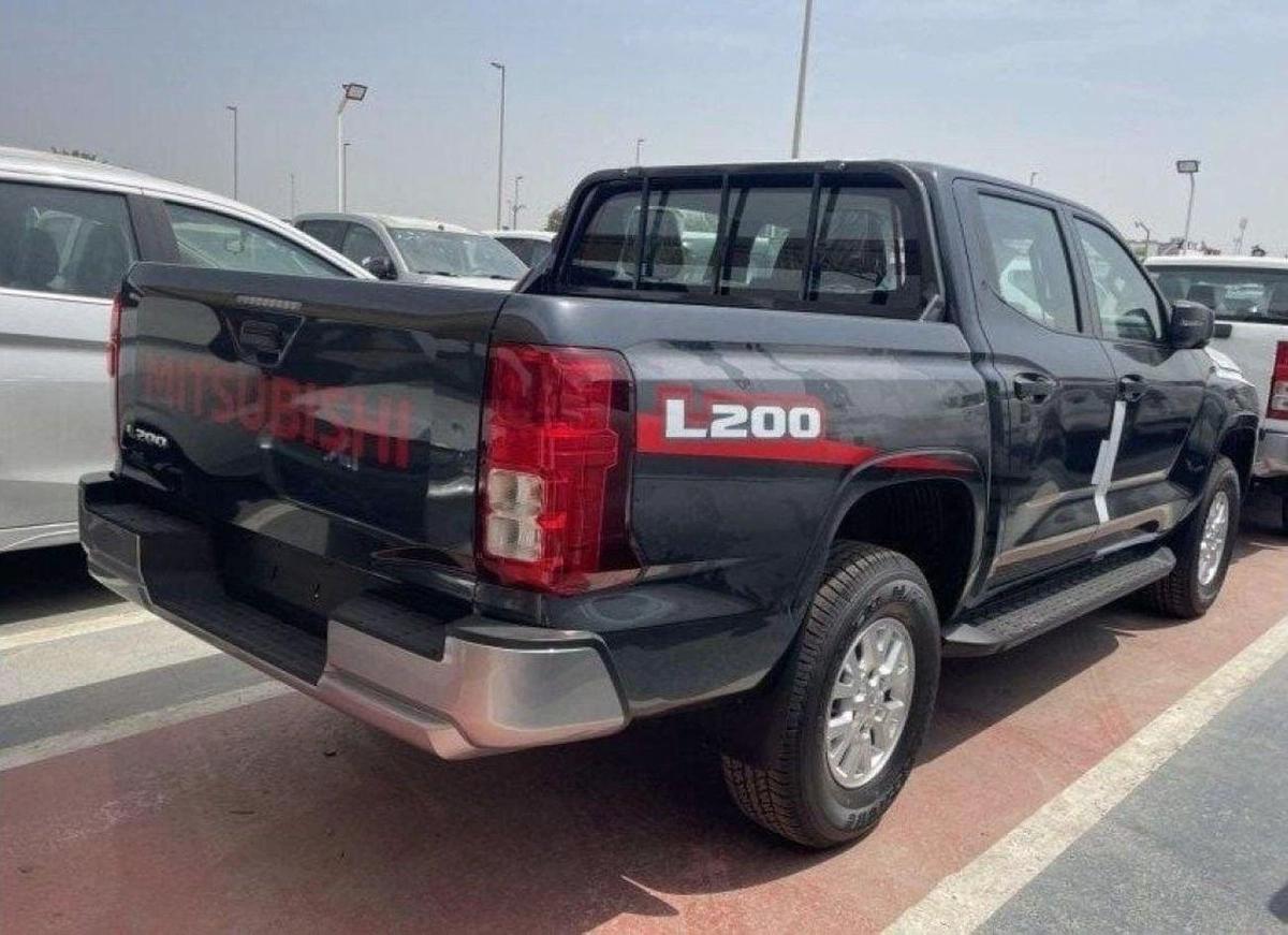 Mitsubishi L200 L200 2.4L MT Petrol 2024-3-3