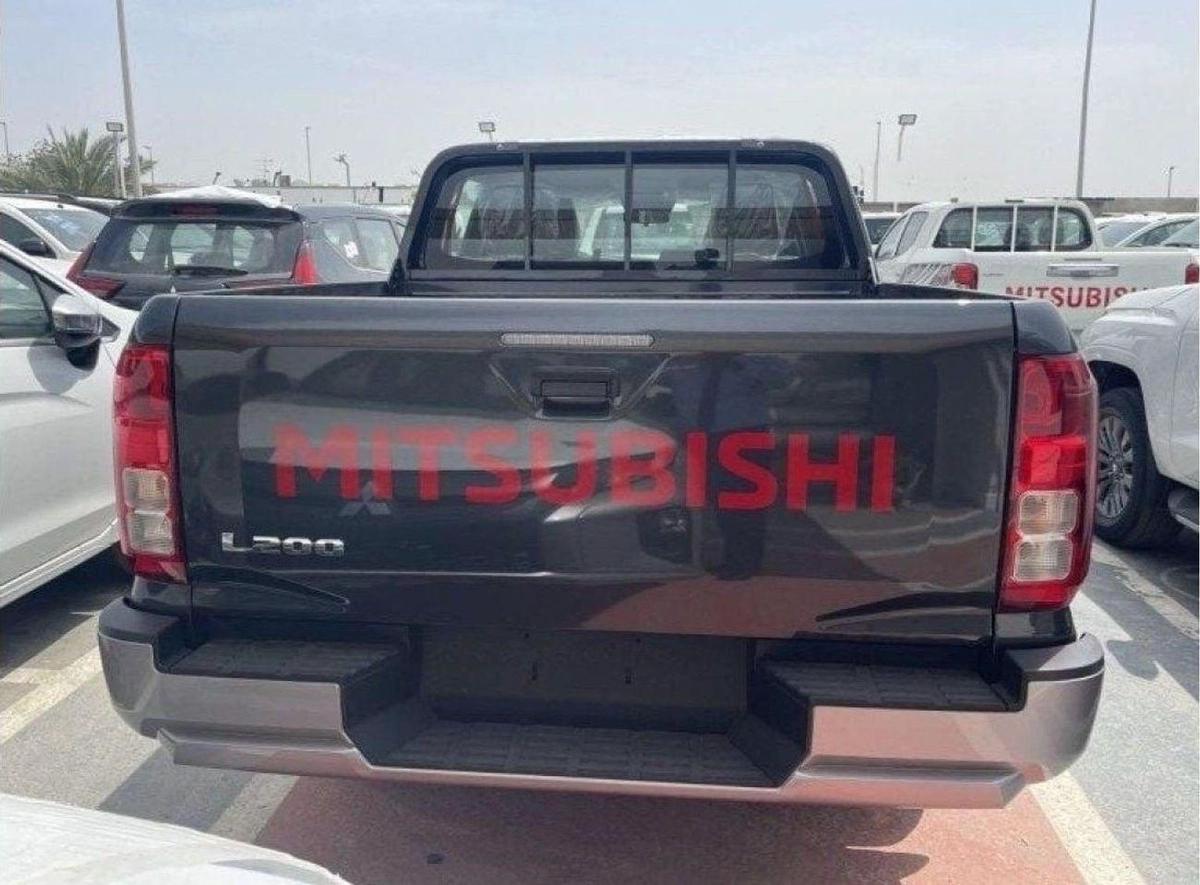 Mitsubishi L200 L200 2.4L MT Petrol 2024-4-4