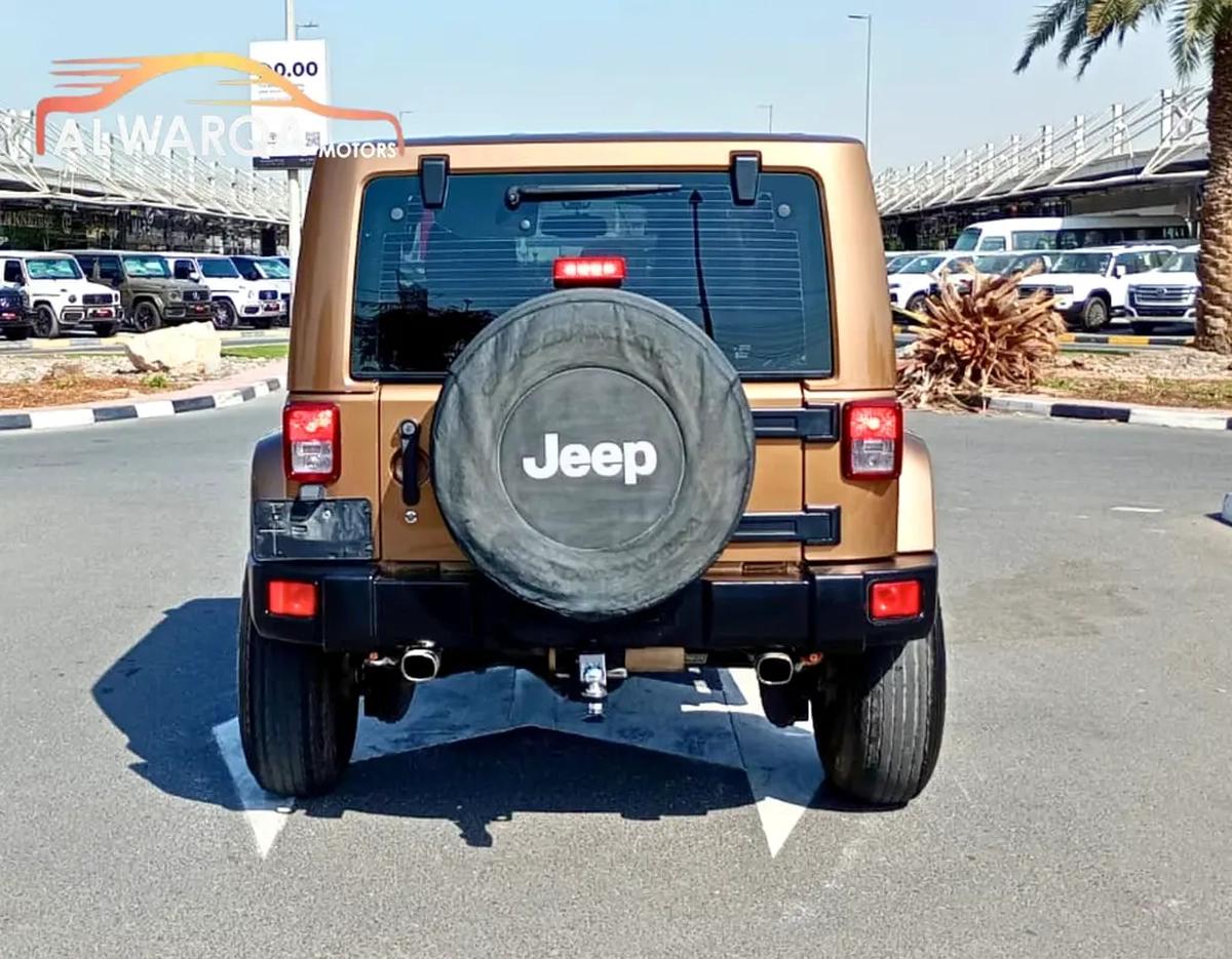 Jeep Wrangler Rubicon-2-2