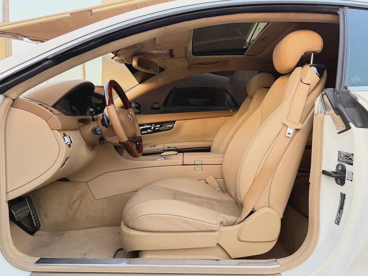 Mercedes-Benz CL500 GCC-8-8