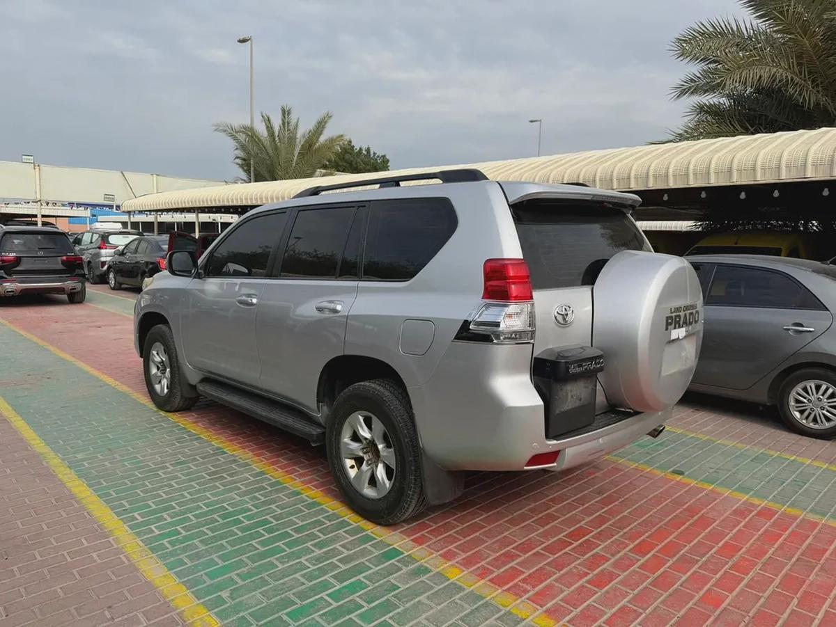Toyota Prado TXL 2013 - GCC Specs - Well Maintained-3-3